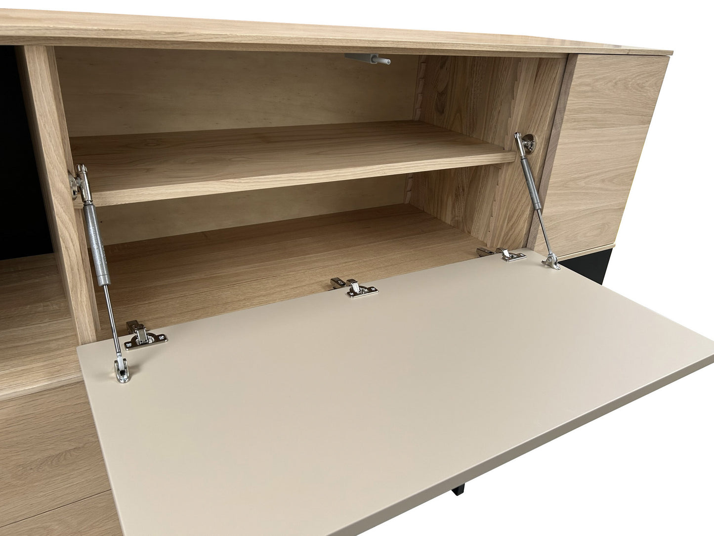 Buffet chêne massif, laqué et métal 4 portes 2 tiroirs