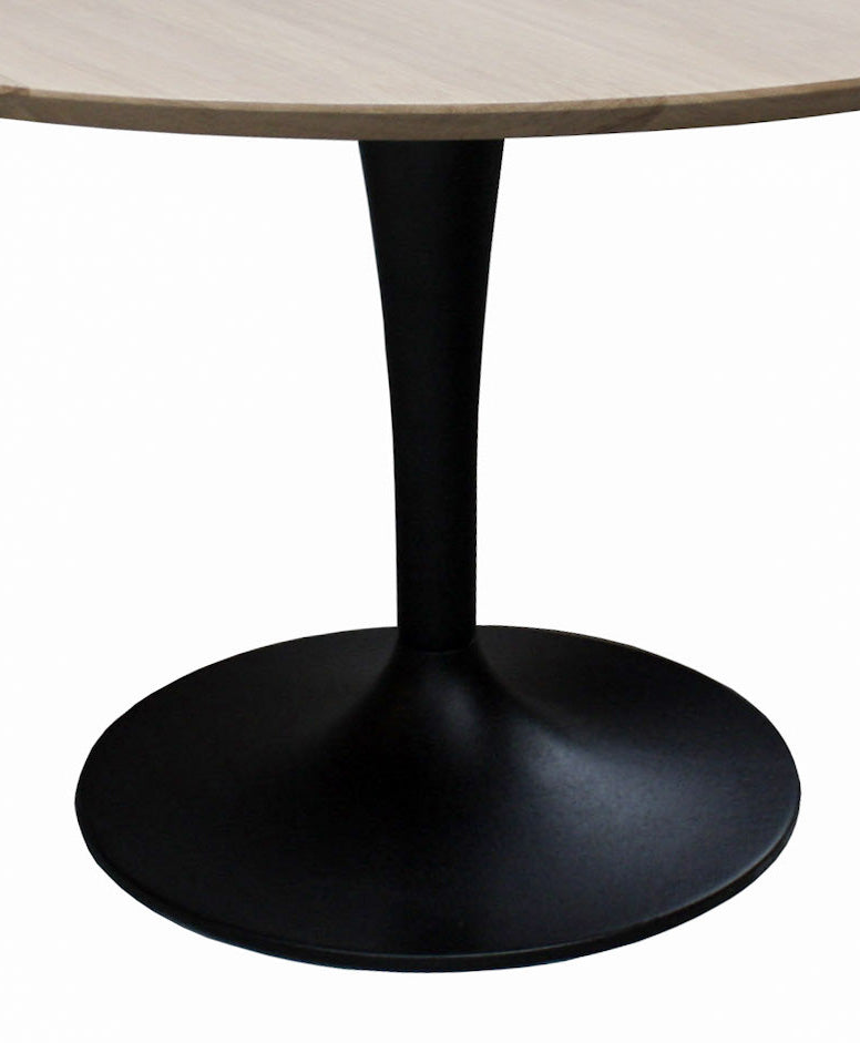 Round bleached solid oak table on tulip base - 120D x 80P